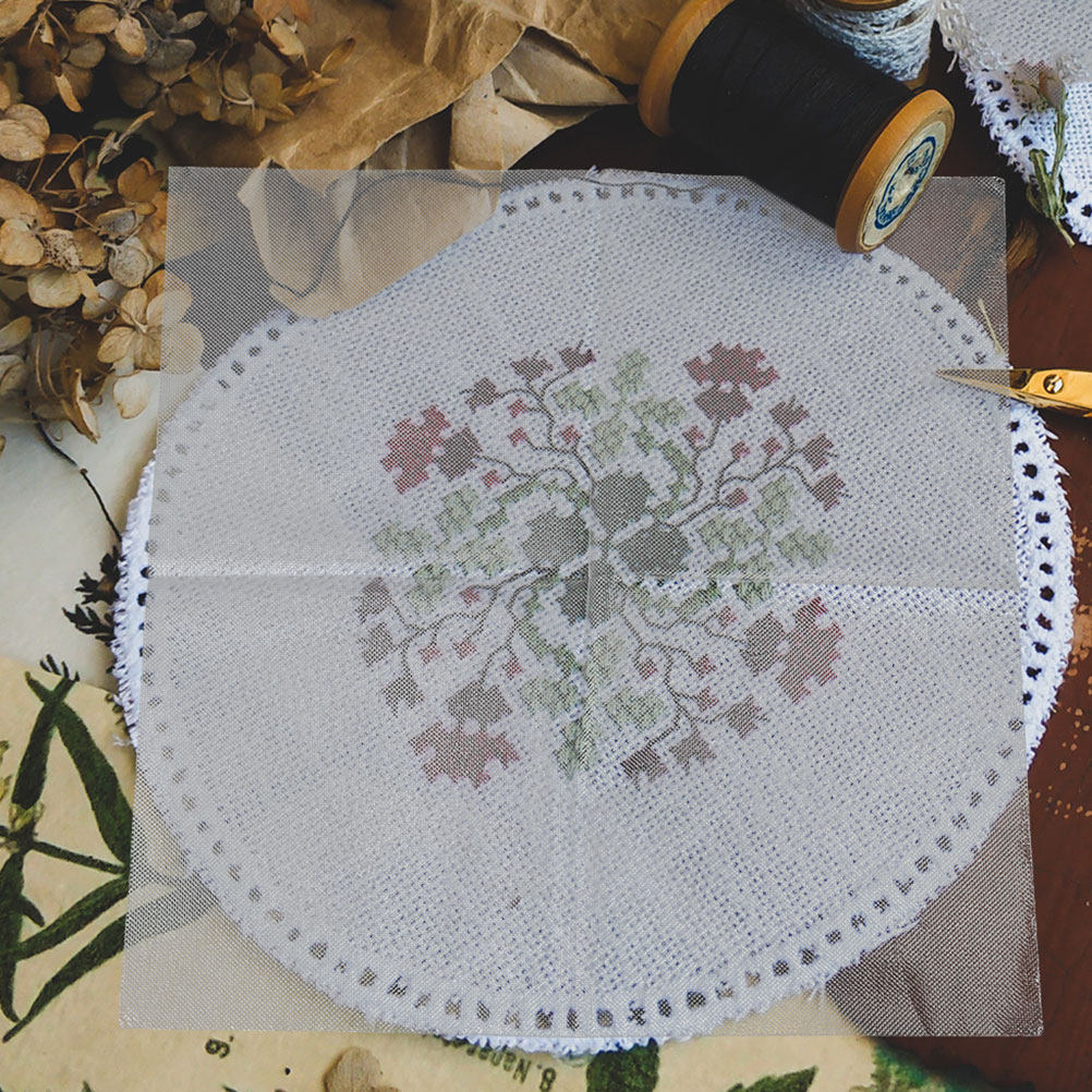 Embroidery Paper - ชุดกระดาษถ่ายโอนลายปักแบบละลายน้ำได้ 8 ชิ้น สำหรับเสื้อยืด รองเท้า เสื้อผ้า