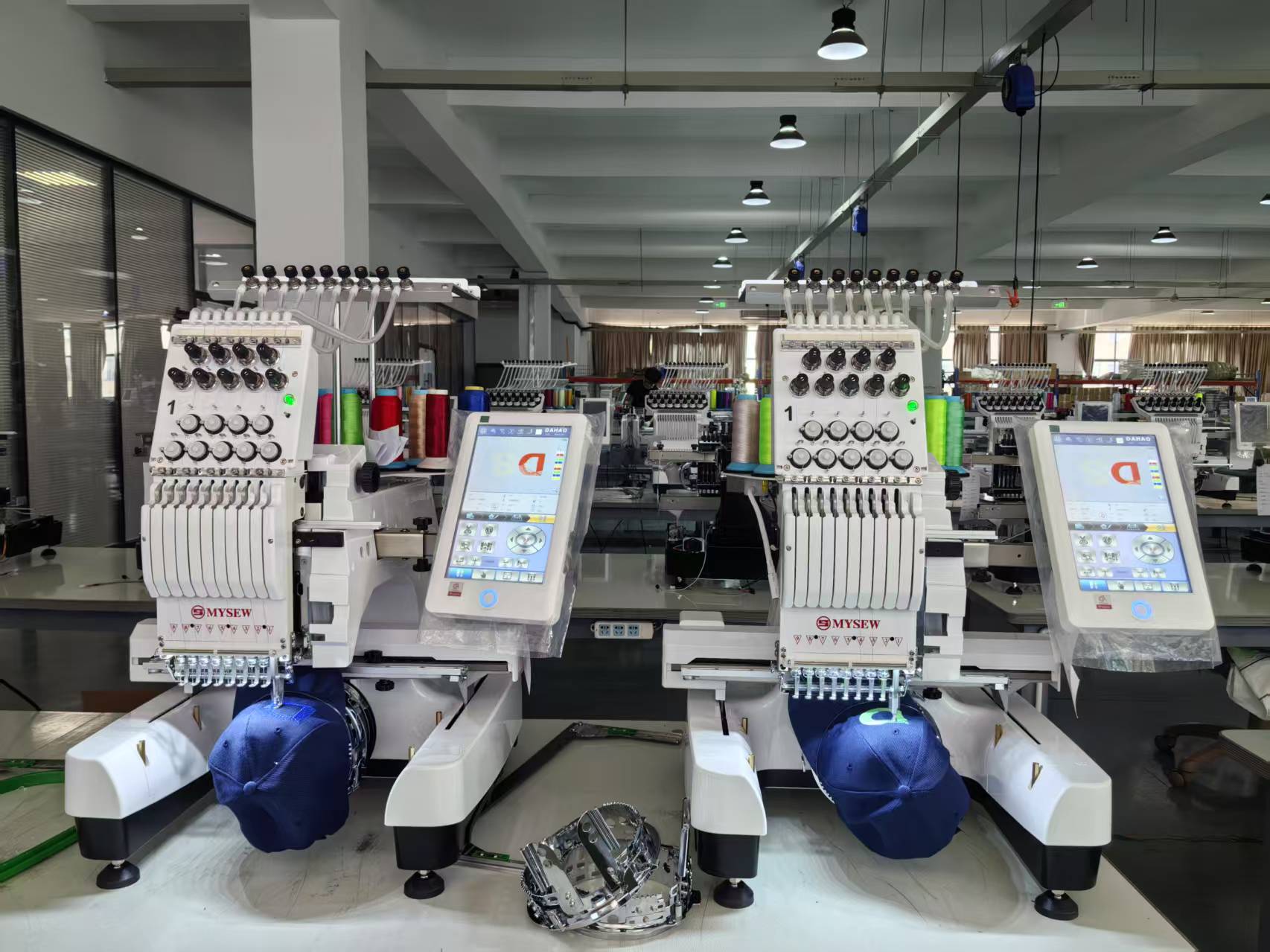 เครื่องปักผ้าอัตโนมัติ MFS800  - Embroidery Machines บทวิจารณ์และราคา