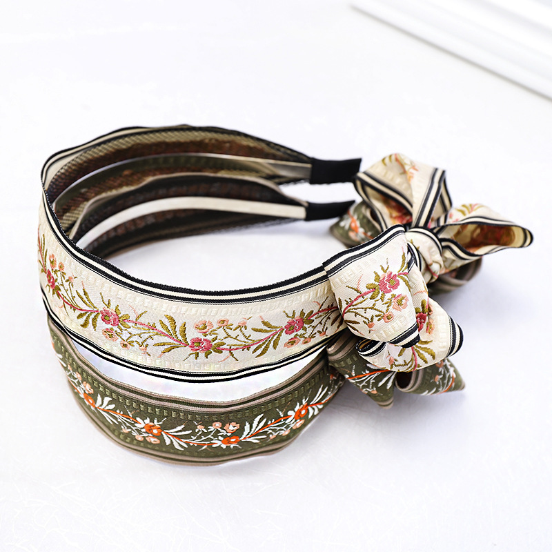 ประณีต Retro พิมพ์เย็บปักถักร้ - Embroidery Knot บทวิจารณ์และราคา